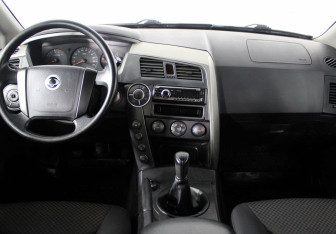Подержанный автомобиль SsangYong Kyron 2012 года (6 фото)