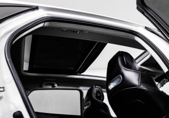 Подержанный автомобиль Changan UNI-K 2023 года (17 фото)