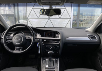 Подержанный автомобиль Audi A4 Sedan 2013 года (10 фото)