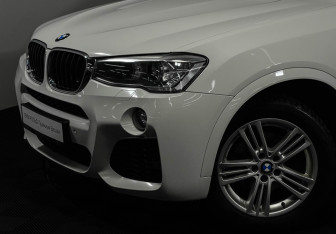 Подержанный автомобиль BMW X3 2017 года (18 фото)