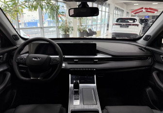 Подержанный автомобиль Chery Tiggo 7 Pro Max 2023 года (11 фото)