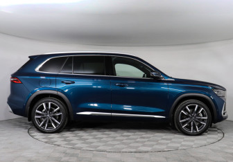 Подержанный автомобиль Geely Monjaro 2023 года (4 фото)