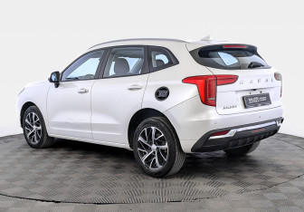 Подержанный автомобиль Haval Jolion 2022 года (7 фото)