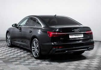 Подержанный автомобиль Audi A6 Sedan 2021 года (7 фото)