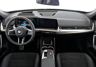 Новый BMW X1 2025 (10 фото)
