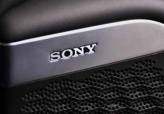 Подержанный автомобиль Changan UNI-K 2023 года (15 фото)