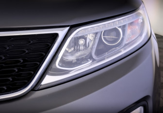 Подержанный автомобиль Kia Sorento 2013 года (17 фото)