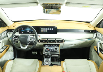 Подержанный автомобиль Jetour X70 Plus 2024 года (12 фото)