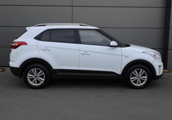 Подержанный автомобиль Hyundai Creta 2016 года (4 фото)
