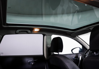 Подержанный автомобиль Nissan Qashqai+2 2010 года (18 фото)