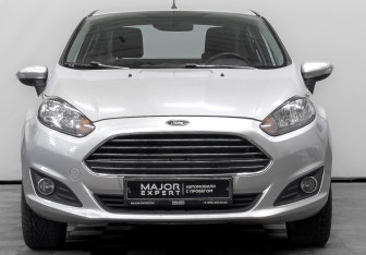 Подержанный автомобиль Ford Fiesta Sedan 2016 года (2 фото)
