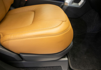 Подержанный автомобиль Land Rover Range Rover 2019 года (27 фото)
