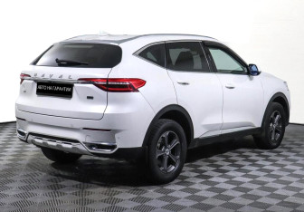 Подержанный автомобиль Haval F7 2019 года (4 фото)
