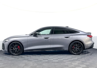 Новый Audi A5 Liftback 2025 (8 фото)