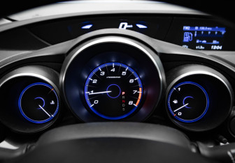 Подержанный автомобиль Honda Civic Hatchback 2013 года (12 фото)