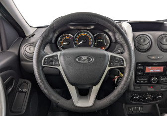 Подержанный автомобиль LADA (ВАЗ) Largus Wagon 2021 года (21 фото)