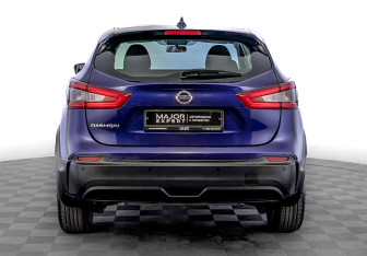 Подержанный автомобиль Nissan Qashqai 2019 года (6 фото)