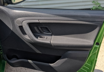 Подержанный автомобиль Skoda Fabia Hatchback 2012 года (23 фото)