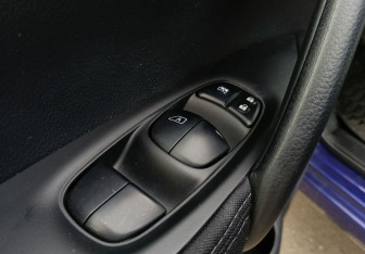 Подержанный автомобиль Nissan Qashqai 2016 года (16 фото)