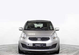 Подержанный автомобиль Kia Venga 2013 года (2 фото)