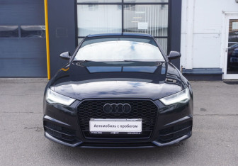 Подержанный автомобиль Audi A6 Sedan 2018 года (2 фото)