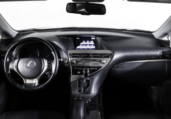 Подержанный автомобиль Lexus RX 2014 года (17 фото)
