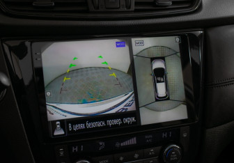 Подержанный автомобиль Nissan X-Trail 2019 года (14 фото)