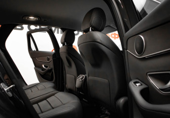 Подержанный автомобиль Mercedes-Benz GLC Coupe 2020 года (30 фото)