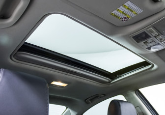 Подержанный автомобиль Mazda 6 Sedan 2010 года (16 фото)