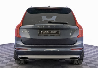 Подержанный автомобиль Volvo XC90 2021 года (6 фото)