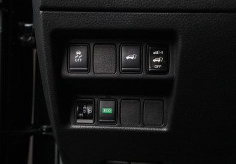 Подержанный автомобиль Nissan X-Trail 2017 года (15 фото)