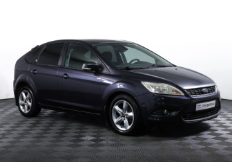 Подержанный автомобиль Ford Focus Hatchback 2008 года (3 фото)
