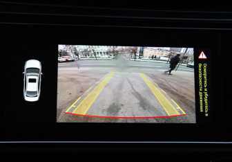 Подержанный автомобиль Omoda S5 2024 года (12 фото)