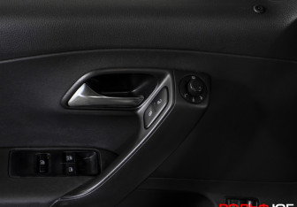 Подержанный автомобиль Volkswagen Polo Sedan 2011 года (15 фото)