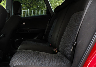Подержанный автомобиль Kia Ceed Wagon 2008 года (7 фото)