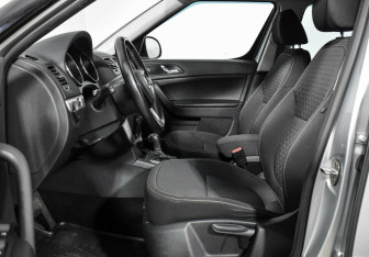 Подержанный автомобиль Skoda Yeti 2016 года (5 фото)