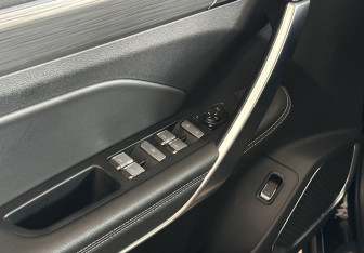 Подержанный автомобиль Geely Atlas Pro 2024 года (19 фото)