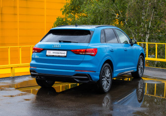 Подержанный автомобиль Audi Q3 2019 года (4 фото)