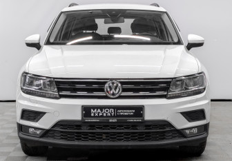 Подержанный автомобиль Volkswagen Tiguan 2020 года (2 фото)