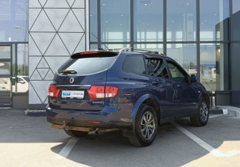 Подержанный автомобиль SsangYong Kyron 2011 года (5 фото)