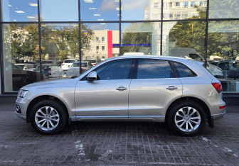 Подержанный автомобиль Audi Q5 2015 года (5 фото)