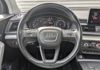 Подержанный автомобиль Audi Q5 2017 года (22 фото)