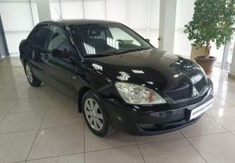 Подержанный автомобиль Mitsubishi Lancer Sedan 2007 года (3 фото)