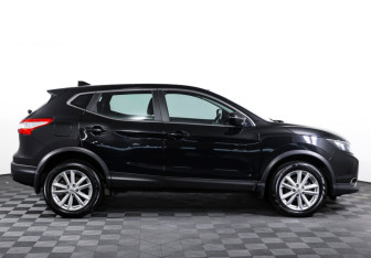 Подержанный автомобиль Nissan Qashqai 2018 года (4 фото)