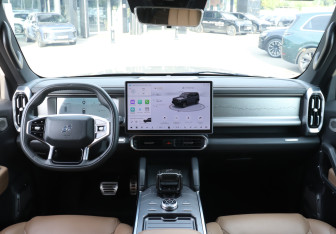 Подержанный автомобиль Jetour T2 2024 года (12 фото)