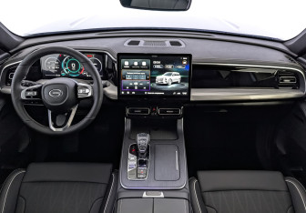 Новый GAC GS8 2025 (10 фото)