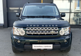 Подержанный автомобиль Land Rover Discovery 2013 года (2 фото)
