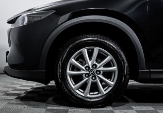 Подержанный автомобиль Mazda CX-5 2024 года (15 фото)