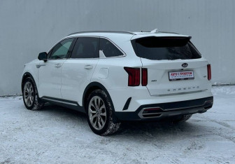 Подержанный автомобиль Kia Sorento 2020 года (7 фото)