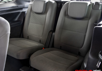 Подержанный автомобиль SEAT Alhambra 2014 года (8 фото)